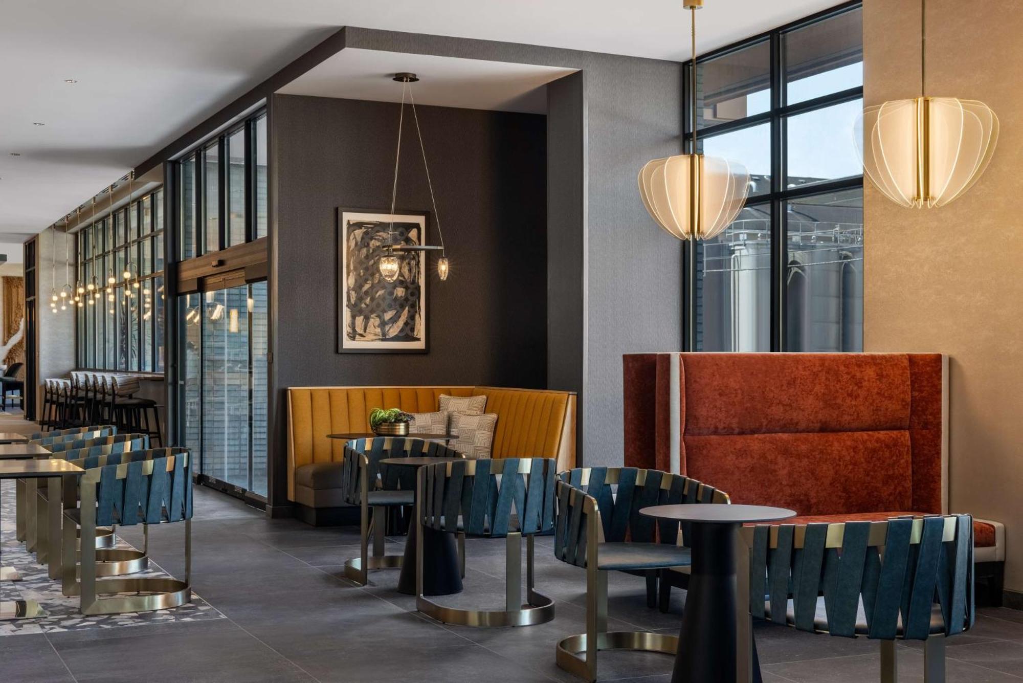 Tempo By Hilton Louisville Downtown Nulu Exterior photo