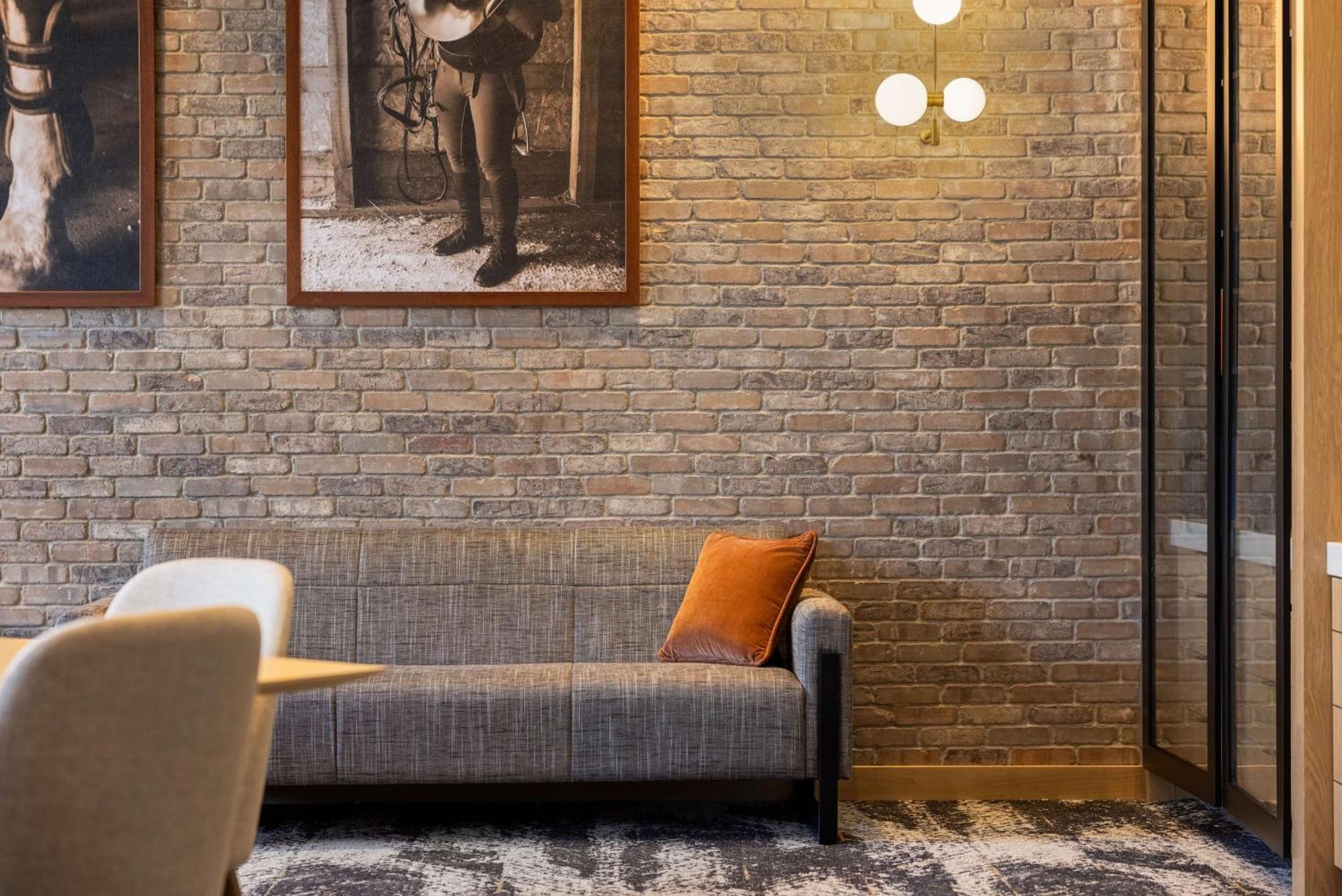 Tempo By Hilton Louisville Downtown Nulu Exterior photo